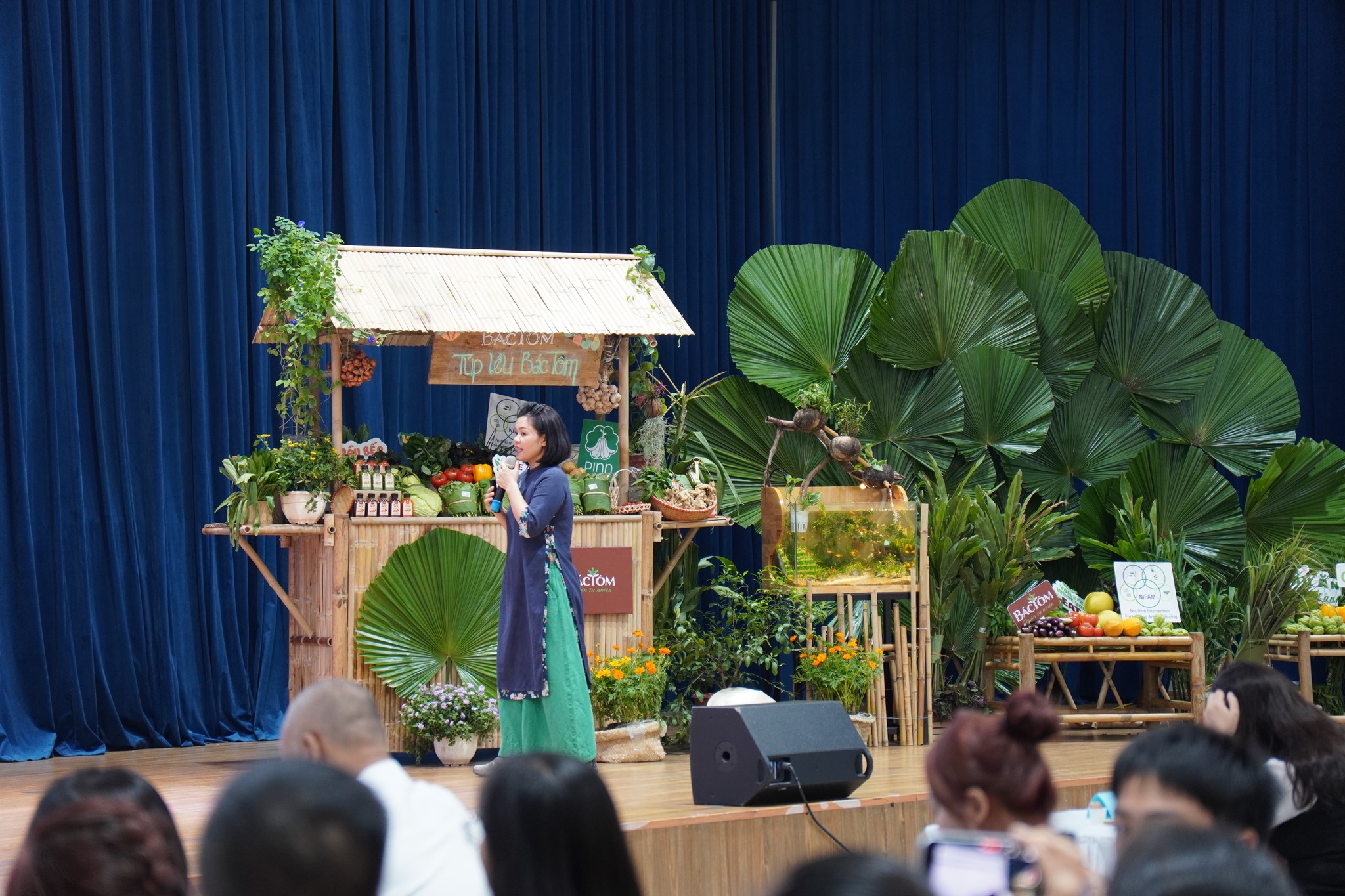 về nhà ăn cơm