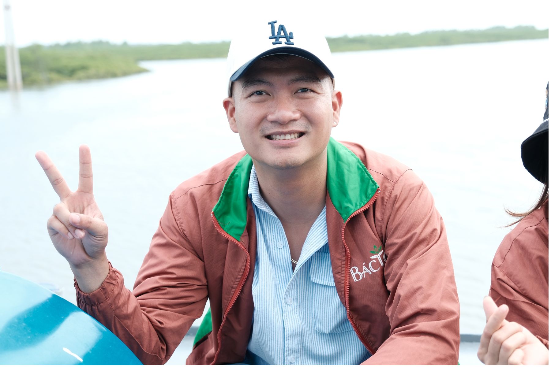 bỏ thuốc - trang Lợi bác tôm 2