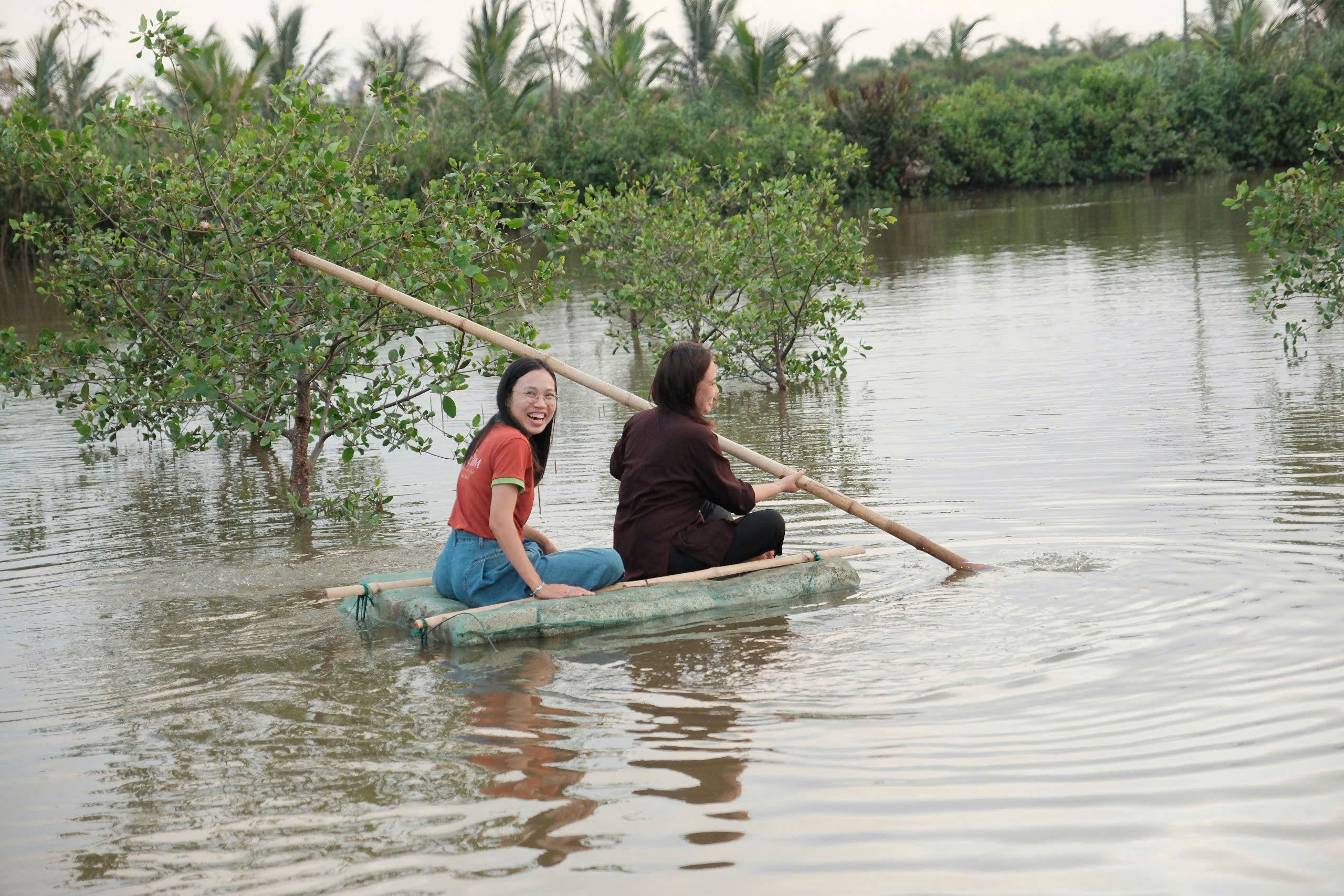 Chị yến Hr đi farm