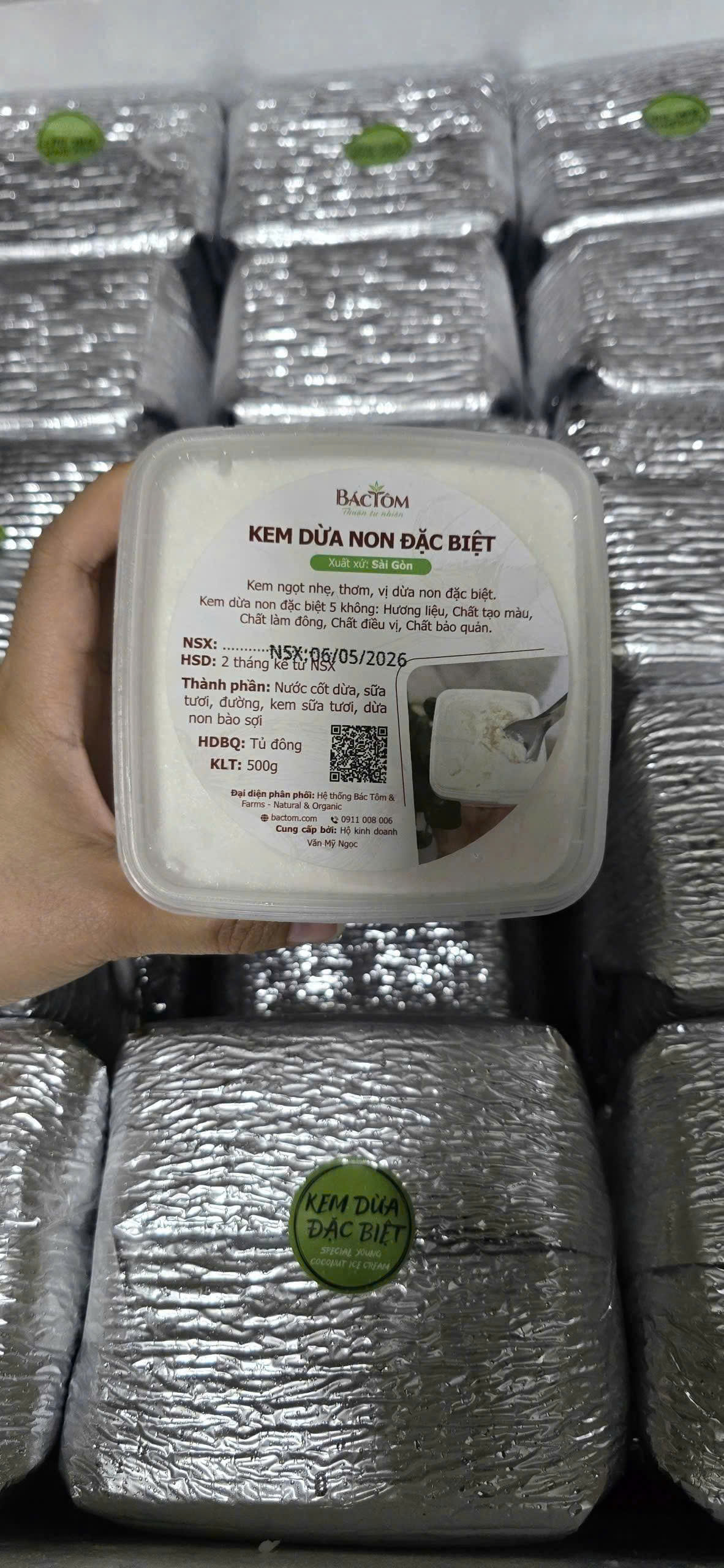 KEM DỪA NON ĐẶC BIỆT
